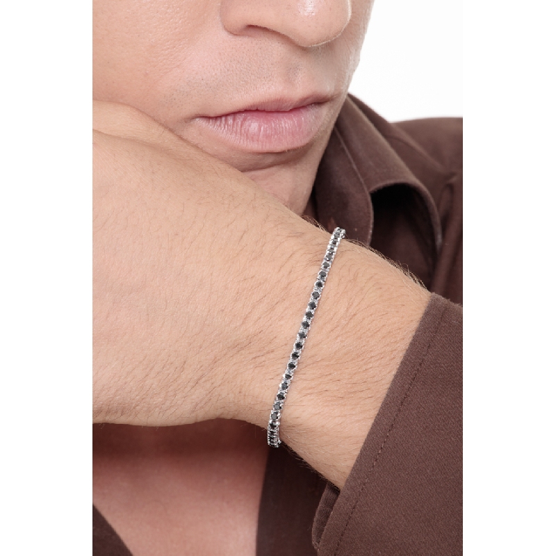 Tennis bracelet in 18k white gold with black diamonds