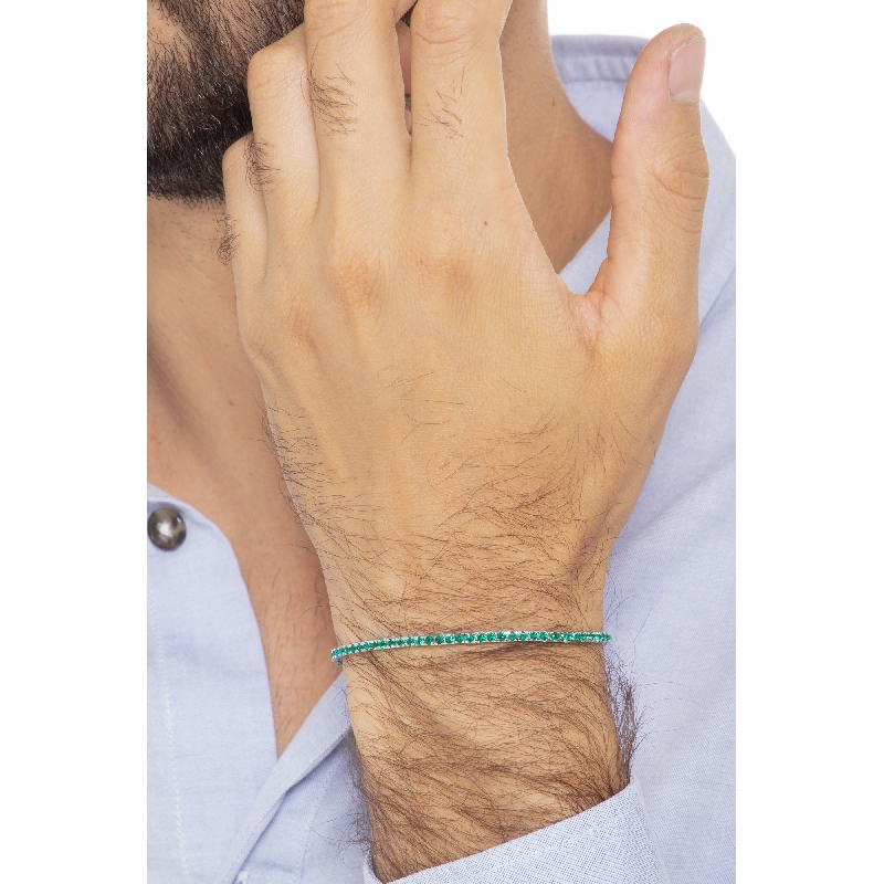 Emerald tennis bracelet in 18k white gold