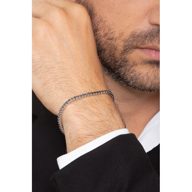 Pyramid links tennis bracelet with black diamonds