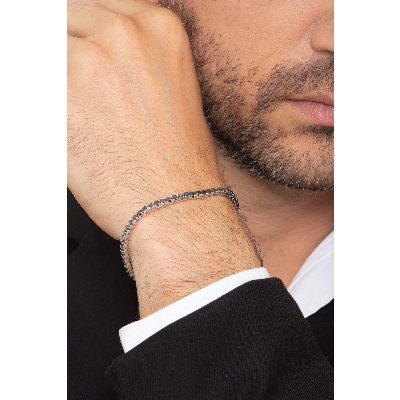 Pyramid links tennis bracelet with black diamonds