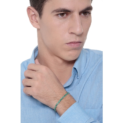 18k white gold tennis bracelet with emeralds 