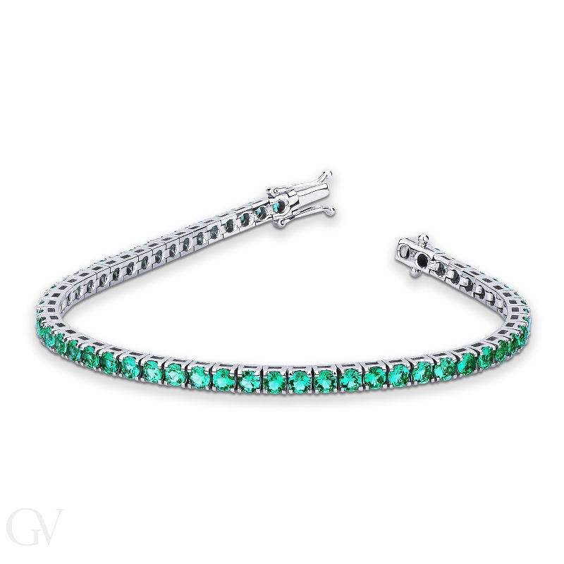 18k white gold tennis bracelet with emeralds 