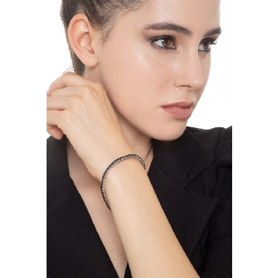 Burnished tips tennis bracelet in white gold 18k with black diamonds