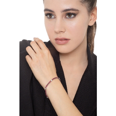 Bracciale Tennis quadro in oro Bianco 18k con rubini e diamanti