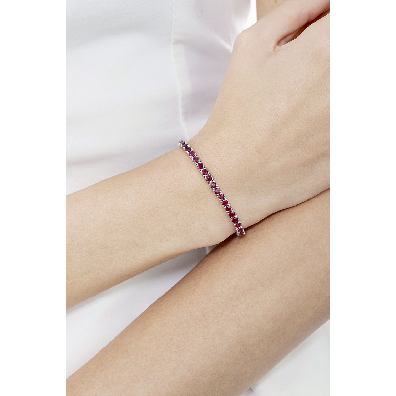 Bracciale Tennis lineare in oro Bianco 18k con Rubini