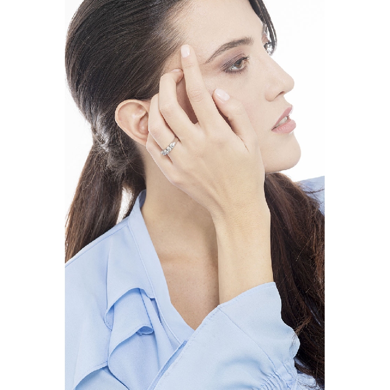 Anello Veretta a 5 pietre in Oro bianco 18k con diamanti ct. 1,30