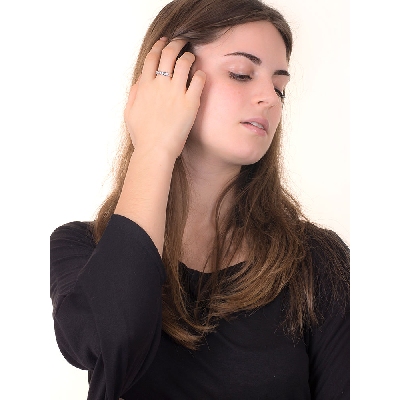 Anello Veretta a sette pietre in Oro bianco 18k con Diamanti, carati 0,50