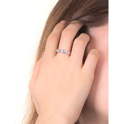 Anello Veretta a sette pietre in Oro bianco 18k con Diamanti, carati 0,50