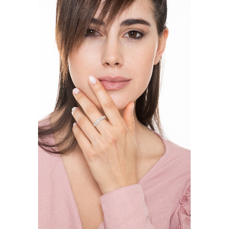 White gold 18k 7 stones diamond half eternity ring 0,85 ct