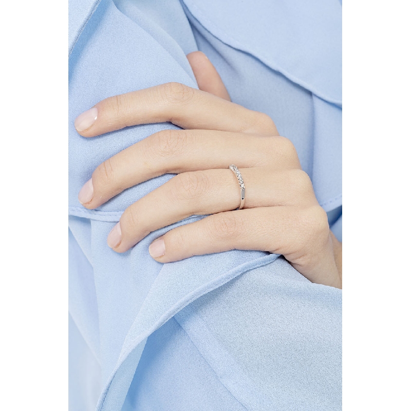 9 diamonds half eternity in white gold 18k