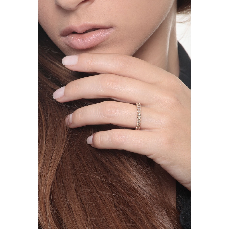 Rosé gold 18k eternity ring with brown diamonds 