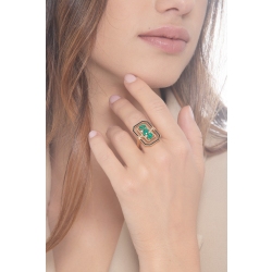 White gold 18k ring with 3 emeralds pear cut and diamonds  2