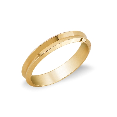 18k yellow gold wedding ring with canal