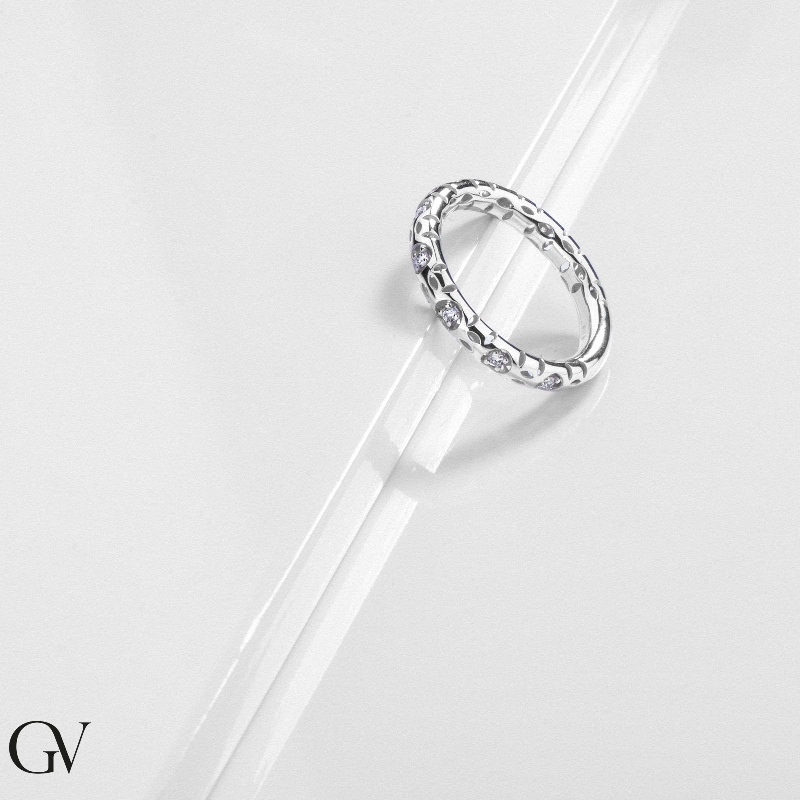 18k White Gold Diamond Ring for Women 