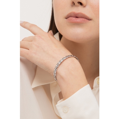 white gold bracelet with diamonds