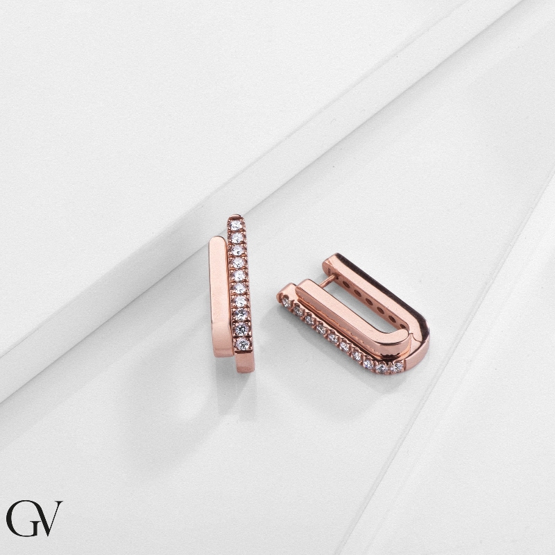 Oval earrings in rose gold and diamonds