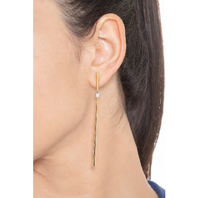White and yellow gold 18k drop earrings with bar pendants with diamonds 