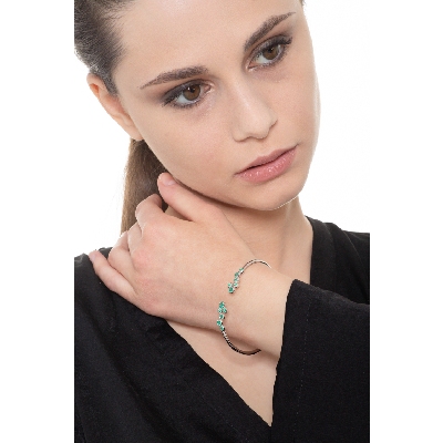 18k white gold rigid bracelet with emerald bubbles