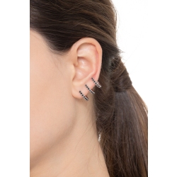 Single earring with three black diamonds circles (left earring) 2