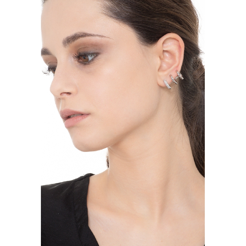 Mono orecchino in oro bianco 18k con diamanti, earcuff sinistro.