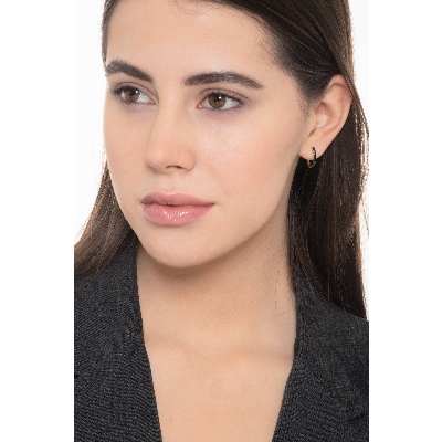 Orecchini Ovali in Oro Bianco 18k con diamanti neri, ct. 0,20