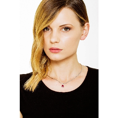 Semirigid necklace with big central ruby and diamonds