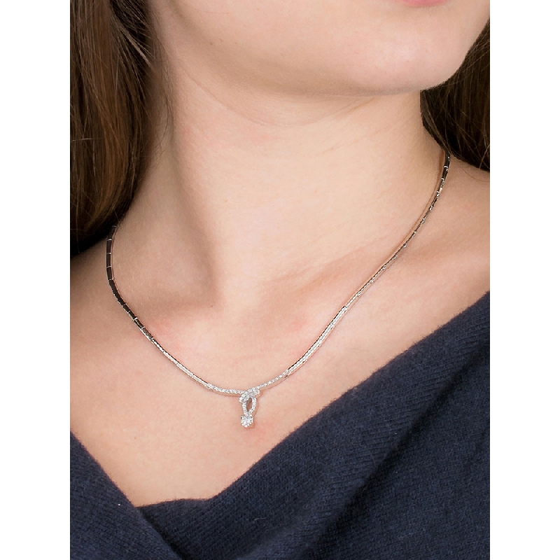 18k white gold semirigid necklace with diamonds
