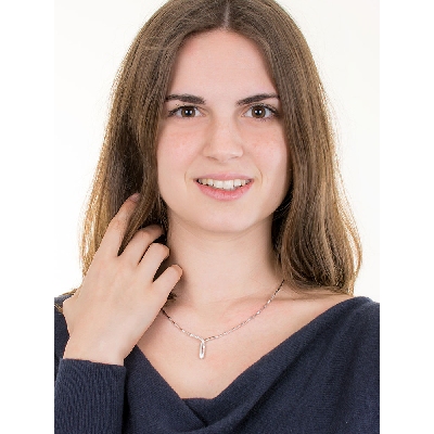 Fancy semirigid necklace with diamonds