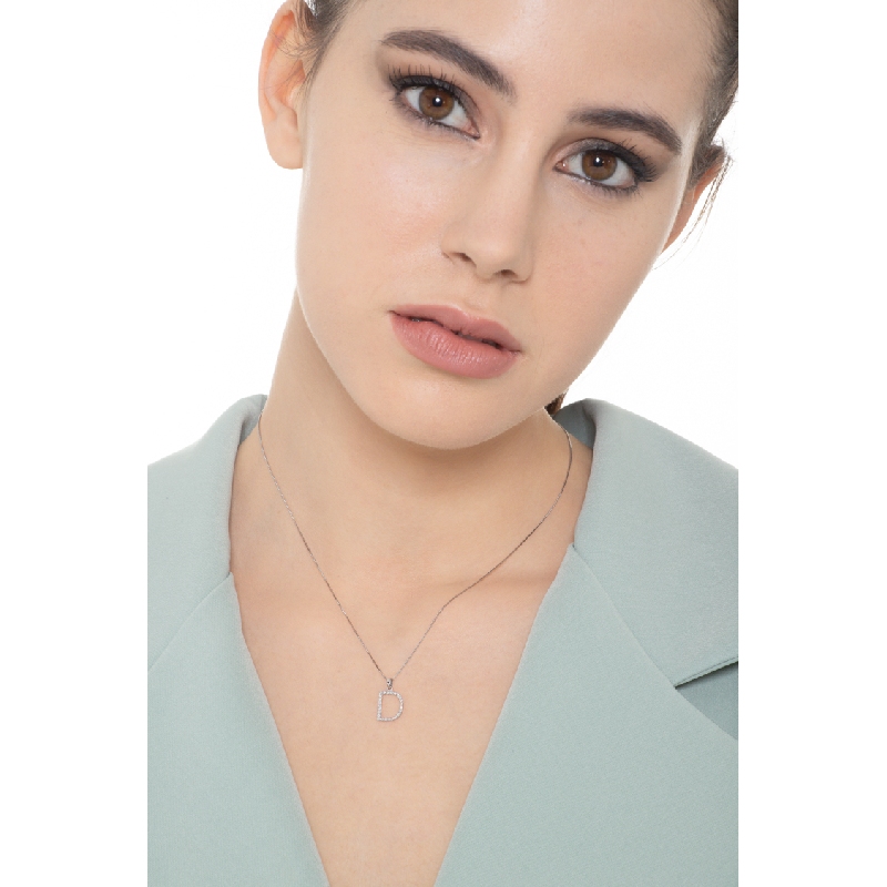 Collana lettera D in oro bianco 18k con diamanti, 1 cm