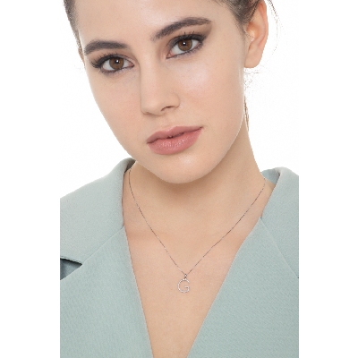 Letter G pendant with round cut diamonds
