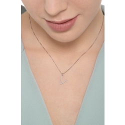 Letter V pendant with round cut diamonds 2
