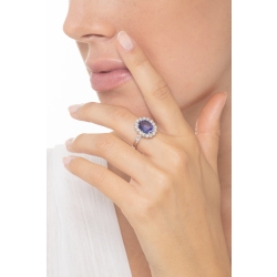 White gold 18k halo ring with tanzanite oval cut and diamonds   2
