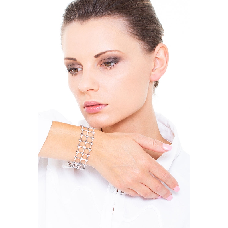 18k white gold soft link bracelet with diamonds 