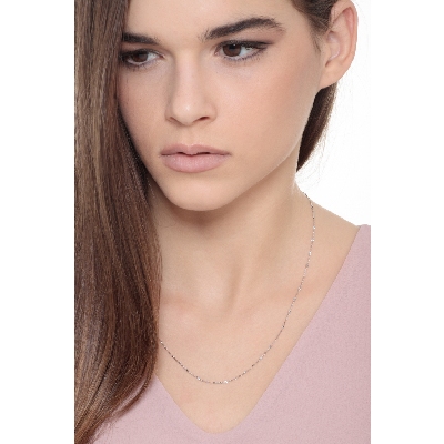 18k white gold chain with textured links