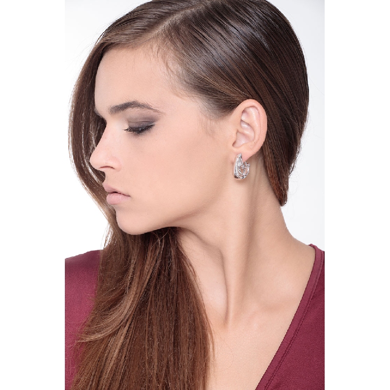 Fancy clip earrings in 18k white gold with diamonds 