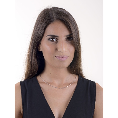 18k white gold chain with ovals