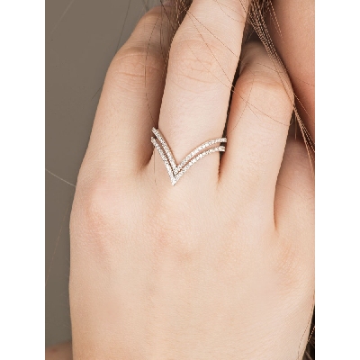 18k white gold ring with two rows of diamonds 