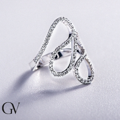 White gold 18k ring with diamonds waves 