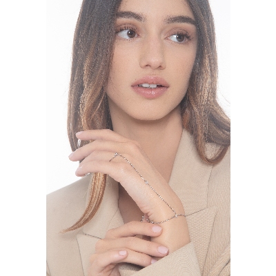 Slave bracelet with diamonds in 18k white gold