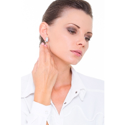 18k white gold hoop earrings with diamonds, 1,80 ct 