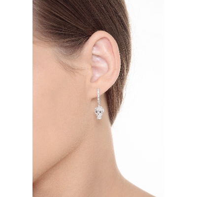 White gold 18k hoop earrings with skulls pendants in white and black diamonds 