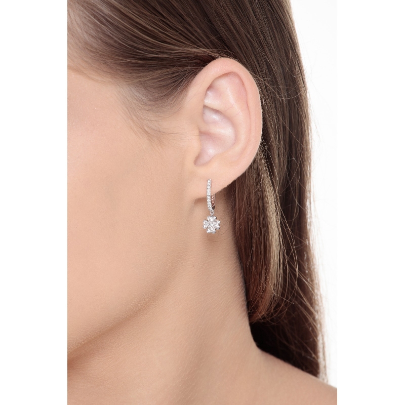 White gold 18k earrings with diamonds four-leaf flowers 