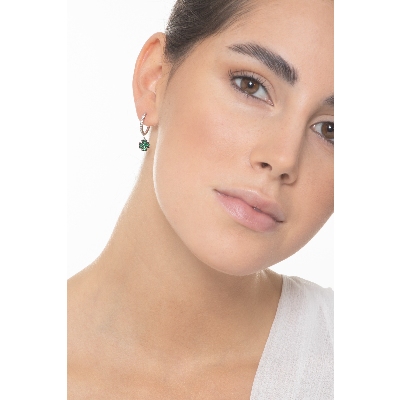 White gold 18k drop earrings with diamonds and emerald four-leaf clover pendant 