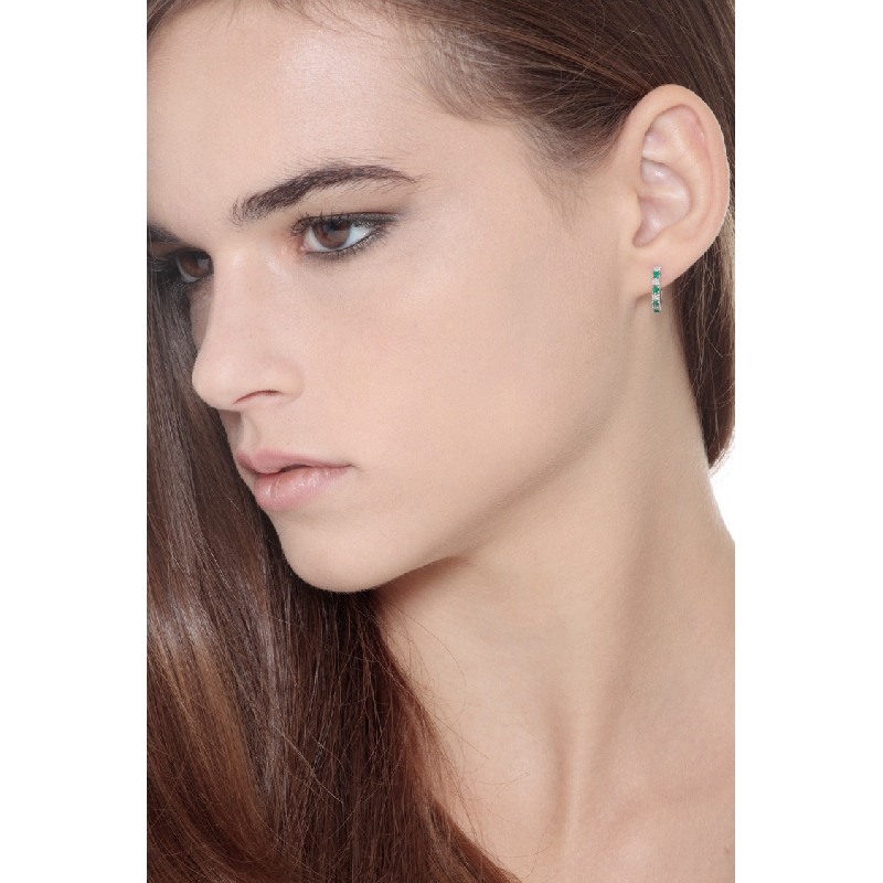 White gold 18k hoop earrings with diamonds and emeralds