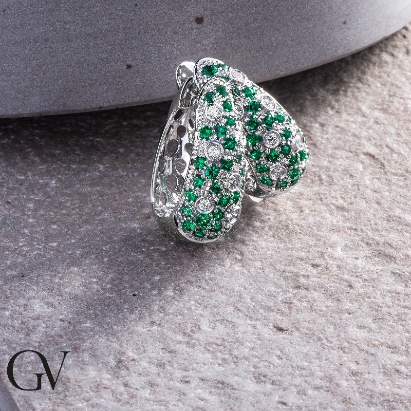 White gold 18k hoop earrings with diamonds and emeralds 