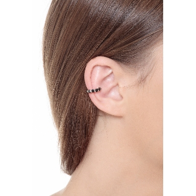 Single hoop earring in 18k white gold with black diamonds