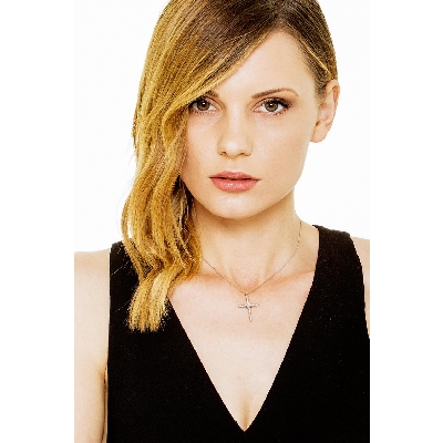 Thin cross pendant with diamonds in white gold 18k