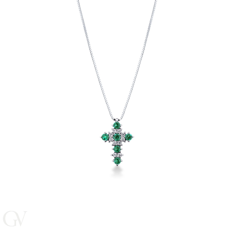 Cross pendant with emeralds and diamonds