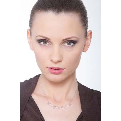 Necklace with GRETA charms with round cut diamonds