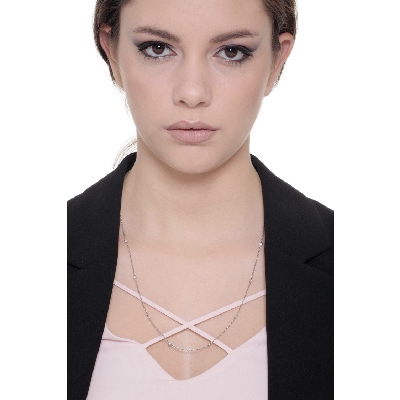 Necklace in 18 white gold with diamonds